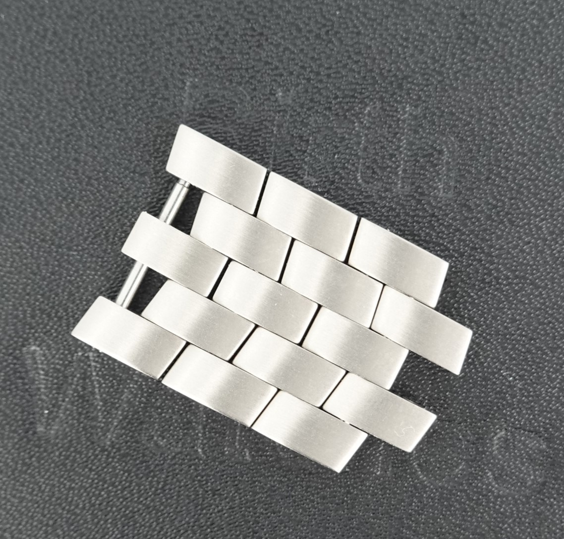 18mm Ming Titanium