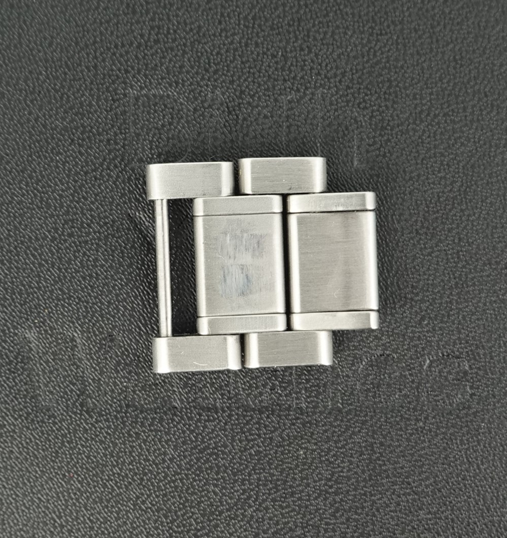 18.5mm Girard-Perregaux Stainless Steel - Image 3