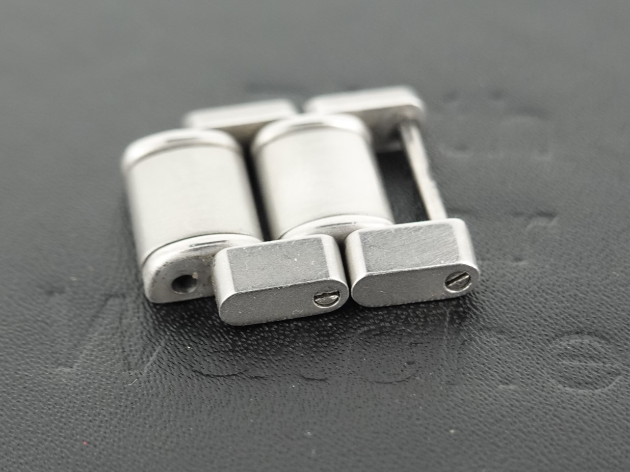 18.5mm Girard-Perregaux Stainless Steel - Image 2